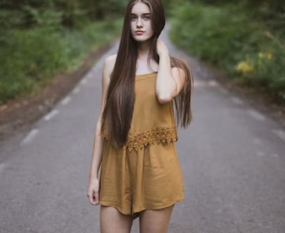 Embrace the Season: Trendy Girl’s Wardrobe Transition Tips for Fashionable Looks