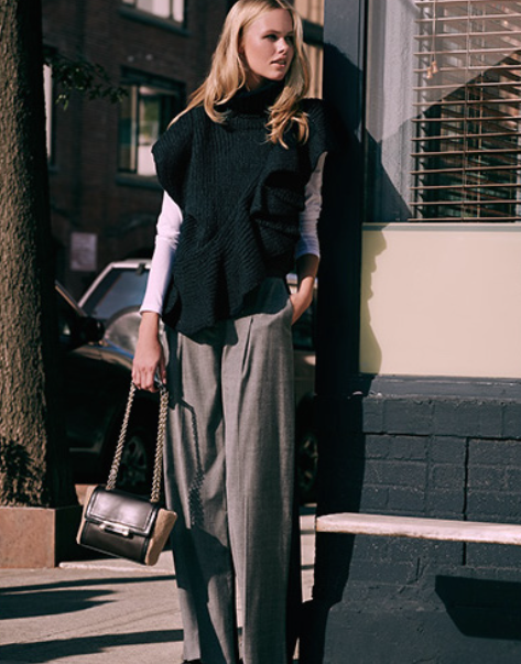 Classic meets Comfort: Loafers and Wide-Leg Pants Combo