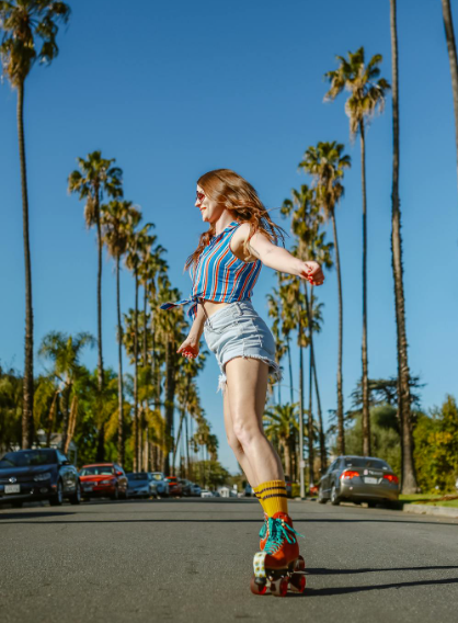 Cool Comfort: Striped Sweaters and Cargo Shorts for Spring Adventures